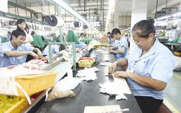 Giảm 5400 tỷ tiền đóng BHXH: Giảm thêm được không?