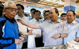 Thủ tướng trao 'chiếc áo cơ chế' đặc thù cho TPHCM