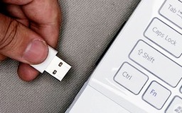 Thu 3.000 đồng mỗi chữ ký số: Bộ Tư pháp phản đối