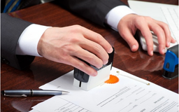 Không thể im lặng