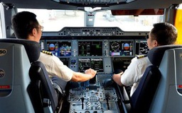 Bộ Lao động lên tiếng về quy định "làm khó" nhân viên hàng không nghỉ việc