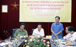 Cân nhắc đề xuất giảm giờ làm còn 44 giờ mỗi tuần