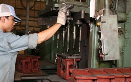 Phải liệt kê từng cái kìm, 350.000 DN vẫn cần xin giấy phép