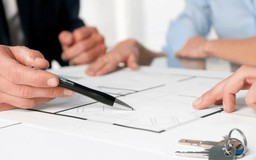 Thay đổi vật liệu hợp đồng đơn giá cố định, quyết toán thế nào?