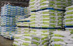 Thức ăn chăn nuôi nhập khẩu ghi nhãn phụ thế nào?