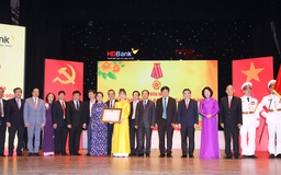 HDBank đón nhận Huân chương Lao động hạng Nhì