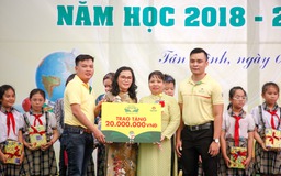 Đạm Cà Mau dành hơn 12 tỷ đồng học bổng cho học sinh, sinh viên