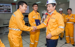 Chăm lo người lao động để phát triển bền vững