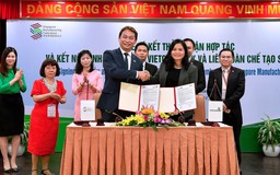 Vietcombank và Liên đoàn chế tạo Singapore ký kết thỏa thuận hợp tác toàn diện