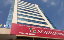 Agribank hoàn tất việc hoàn trả tiền cho 12 chủ thẻ ATM gặp sự cố 
