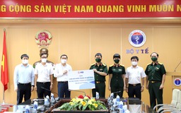 Trao tặng 1 triệu khẩu trang N95 cho lực lượng tuyến đầu