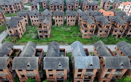 Nên đánh thuế đất hay thuế nhà?