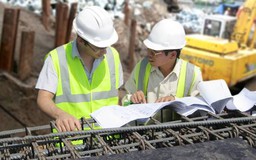 Nhà thầu tham dự thầu phải độc lập về pháp lý và tài chính