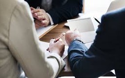 Xác định hình thức thực hiện dự án tại công ty cổ phần