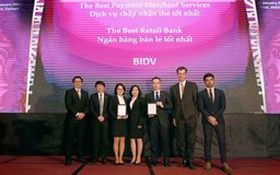 Ngân hàng Việt nhận giải thưởng chất lượng dịch vụ uy tín