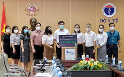 Bộ Y tế tiếp nhận hỗ trợ phòng chống dịch COVID-19