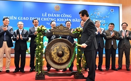 Tiếng cồng đầu Xuân