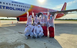 Hành trình những chiếc khẩu trang Vietjet gửi tặng người dân Hoa Kỳ 