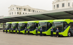 VinBus chính thức vận hành xe buýt điện thông minh đầu tiên tại Việt Nam