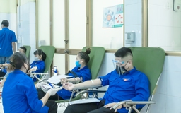 Cán bộ, nhân viên ngành than đồng lòng tham gia hiến máu tình nguyện
