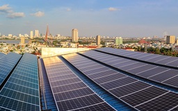 EVNCPC ký hợp đồng mua điện mặt trời áp mái với 407 khách hàng