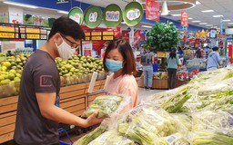 Co.opmart giảm giá 10.000 sản phẩm nhu yếu 