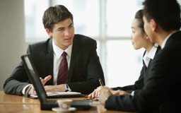 Quy định cấp Giấy phép lao động cho Trưởng văn phòng đại diện