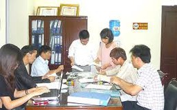 Chế độ khi nghỉ ốm trong thời gian chờ chấm dứt HĐLĐ 
