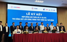 Ký kết hợp đồng gói thầu xây lắp dự án nhà máy thủy điện Ialy mở rộng