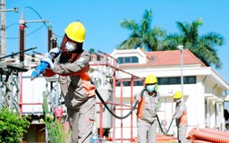 EVNNPC cung cấp dịch vụ điện theo phương thức điện tử đạt gần 97%