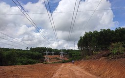 Hoàn thành đóng điện đường dây 220 kV Đông Hà–Lao Bảo