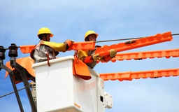 Tiền điện sinh hoạt tăng đột biến trong mùa nắng nóng