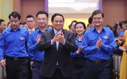 TỔNG THUẬT: Thủ tướng Chính phủ Phạm Minh Chính đối thoại với thanh niên năm 2025