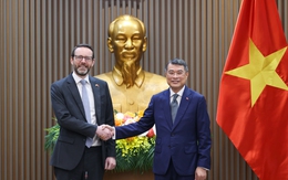Thủ tướng Lê Minh Hưng tiếp Đại sứ Anh: Đồng hành cùng Việt Nam xây dựng trung tâm tài chính quốc tế