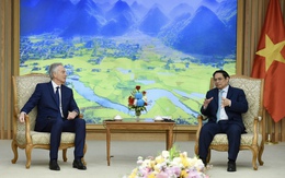 Prime Minister meets former British counterpart
