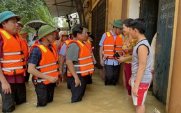 Prime Minister orders deployment of forces, equipment to supply food to flood-hit residents