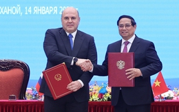 Viet Nam, Russia sign cooperation deals