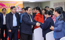 Thủ tướng thăm, chúc Tết công nhân, người lao động, người nghèo tại tỉnh Nam Định