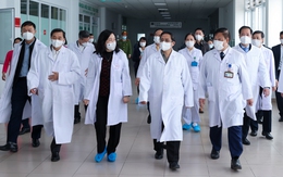 Tích cực chăm sóc sức khoẻ, bảo vệ tính mạng của người dân