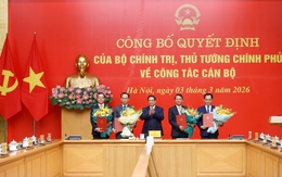 Thủ tướng Phạm Minh Chính trao quyết định về công tác cán bộ