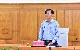 Chủ tịch UBND tỉnh Thừa Thiên Huế yêu cầu giám sát chặt các trường hợp cách ly tại nhà