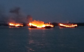Cháy một số ca nô, tàu du lịch tại Hội An, không có thiệt hại về người