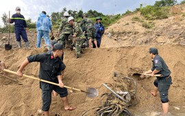 Vụ sạt lở tại thủy điện Kà Tinh: Mở rộng tìm kiếm người mất tích trên sông Trà Bồng