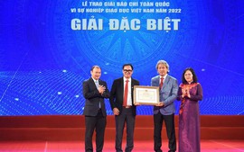 Trao Giải Báo chí 'Vì sự nghiệp giáo dục Việt Nam' lần thứ 5