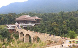 Tuần Văn hóa Du lịch tỉnh Bắc Giang 2023- Linh thiêng Tây Yên Tử