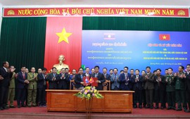 Hai tỉnh Quảng Bình và Savannakhet ký hợp tác bảo vệ vùng biên giới