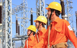 Điện năng tiếp tục đạt điểm số cao nhất trong các lĩnh vực hạ tầng