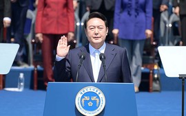 Tân Tổng thống Hàn Quốc Yoon Suk-yeol tuyên thệ nhậm chức