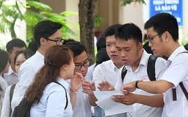 Tư vấn chọn trường, chọn nghề cho học sinh lớp 12