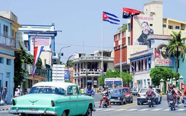 Mỹ nới lỏng một số hạn chế với Cuba